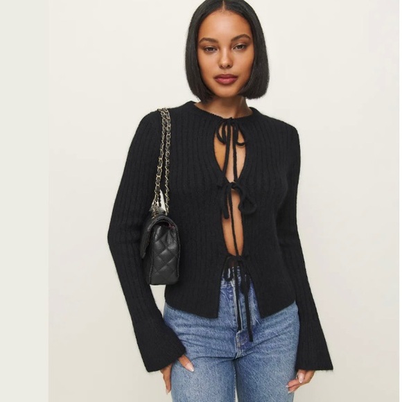 Reformation Sweaters - 🌿|NWT| Reformation Rebecca Cashmere Alpaca Tie Front Cardigan